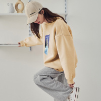 唐狮宽松北极熊照片印圆领卫衣女个性设计感小众ins潮