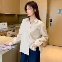 [1折价42.9元叠加优惠券]唐狮 春季女净色口袋爱心长袖衬衫百搭设计感气质韩系时尚