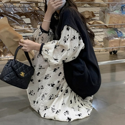[1折价76.9元叠加优惠券]唐狮 春季女圆领碎花假两长袖连衣裙百搭温柔淑女时髦潮