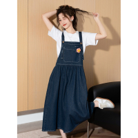 [1.5折价80元]送胸针唐狮牛仔背带裙女秋季新款入秋韩系牛仔连衣裙长裙女装t