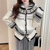[3件8.5折135.9元,叠加优惠券]唐狮新款深秋初冬穿搭费尔岛毛衣女复古慵懒风连帽开衫毛衣qd