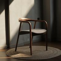 黑胡桃实木餐椅北欧风橡木靠背椅办公椅家用原木椅新中式家具圈椅定制