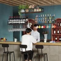 工业风悬挂酒架铁艺悬挂式红酒架倒挂式酒杯架铁艺置物架吧台酒架定制