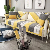 家柏饰(CORATED)沙发垫 四季通用防滑沙发巾盖布北欧简约加厚 沙发套全包套罩 雪尼尔黄灰字母 90*120cm