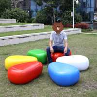 户外大型商场休闲座椅玻璃钢鹅卵石创意休息公共区坐凳公园林庭院