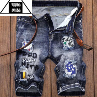 希杰狮王夏天牛仔短裤男潮牌个性破洞乞丐五分中裤刺绣徽章补丁百搭马裤潮