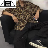 希杰狮王豹纹痞帅五分短袖衬衫男ins夏季薄款美式冰丝衬衣情侣外套花寸衫