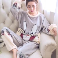 秋冬季法兰绒睡衣女秋冬款可爱卡加厚加绒长袖保暖对襟家居服套装 威珺