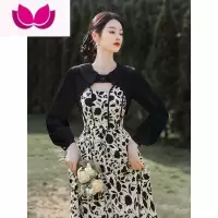 七斓2023春装新款法式高级感茶歇绝美赫本风气质连衣裙女别致独特套装
