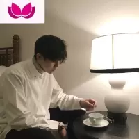 七斓冷淡风男装高级感禁欲系设计感长袖白衬衫男内搭打底痞帅衬衣