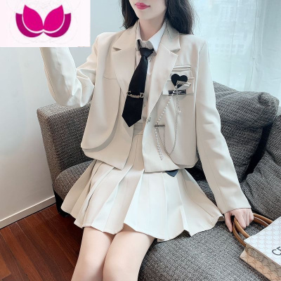 七斓英伦学院风套装女2023春装新款JK制服西装短外套百褶裙炸街套