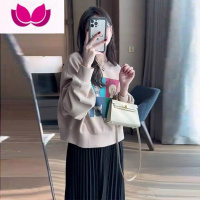 七斓早春女装2023新款温柔奶系茶系穿搭一整套法式韩剧套装连衣裙