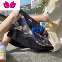 七斓华夫格小熊短裤男夏季潮牌宽松大码设计感运动休闲阔腿5五分裤衩