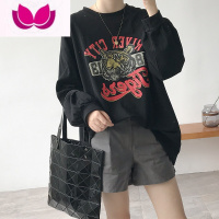 七斓白色t恤女秋装2023年新款港风气质宽松显瘦百搭长袖下衣消失体恤