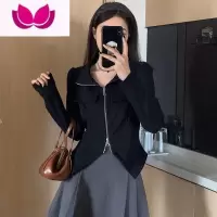 七斓大码长袖t恤女春季设计感小众胖MM短款不规则打底衫内搭别致上衣