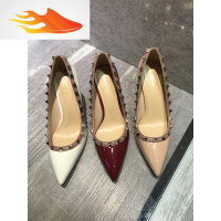 FISH BASKET鞋子女2019秋冬新款铆钉鞋尖头高跟鞋细跟单鞋裸色小清新柳丁女鞋