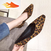 FISH BASKET尖头中跟单鞋女异形粗跟职业上班鞋豹纹绒面奶奶鞋2019新款OL女鞋