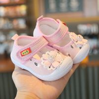 女童婴儿布鞋花朵春秋季新款方口叫叫单鞋 0-1-2岁宝宝公主学步鞋威珺