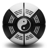 太极八卦球黑白室内室外真皮手感比赛训练标准七号个性篮球烈珺