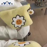 超能装!色太阳花羊羔毛柔软化妆包女拉链手包毛茸可爱收纳包 三维工匠
