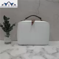 小清新白色手提式化妆箱三个小号包四件套收纳整理包 三维工匠收纳包