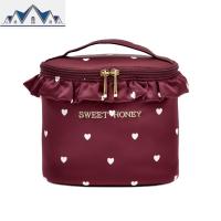 甜美爱心花边立体化妆包旅行收纳便携小号手提化妆包桶包大小可选 三维工匠收纳包