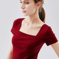 【品彩】【95棉】方领T恤女短袖体恤半袖修身性感上衣夏2020女装百搭新款