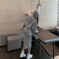 春秋季港风复古chic网红炸街运动休闲时尚卫衣裙子超火两件套装女衫伊格