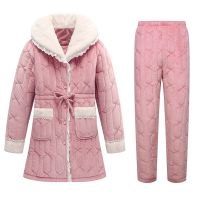 睡衣女冬季三层夹棉珊瑚绒加厚加绒保暖中年女士家居服冬天可外穿衫伊格