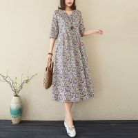 连衣裙2020夏新碎花裙宽松显瘦府绸印花复古V领大码长裙臻依缘