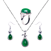 依帝魅创意礼品925纯银项链绿玉髓吊坠玉髓三件套项链戒指耳钉套装