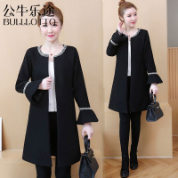 公牛乐途200斤大码胖妹妹秋装外套中长款藏肉显瘦时尚百搭风衣潮2021新款