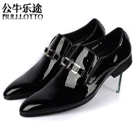 公牛乐途2021新款正品婚宴男鞋潮流英伦尖头皮鞋牛皮男鞋商务正装亮漆皮男皮鞋定做款