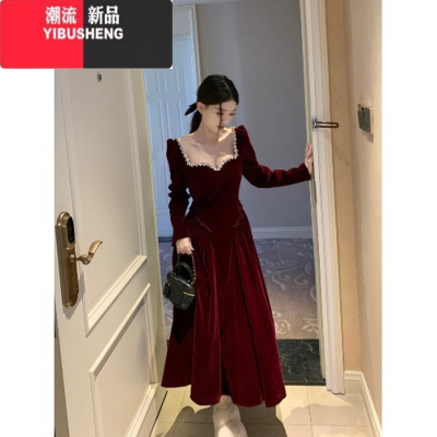 YIBUSHENG小香风长袖丝绒连衣裙女大码胖mm法式气质方领红色礼服长裙子