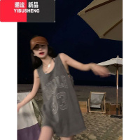 YIBUSHENG季大码连衣裙2022新款女装宽松胖mm显瘦外穿吊带无袖坎肩背心裙