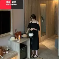 YIBUSHENG法式吊带一字肩绿色连衣裙女2024年季新款宽松感长裙拼命卖女装