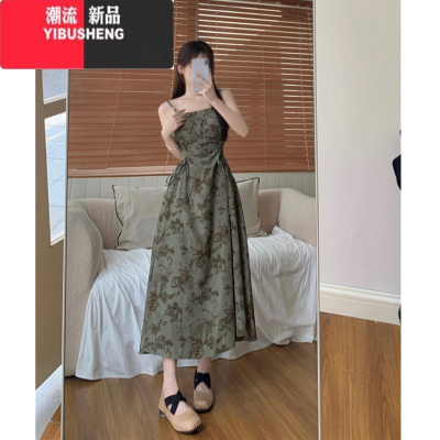 YIBUSHENG大码辣妹碎花新中式连衣裙女装名媛吊带裙胖mm收腰裙子两件套