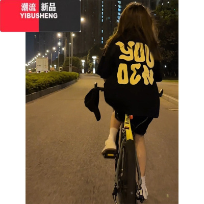 YIBUSHENG美式复古字母正肩短袖t恤女大码胖mm宽松设计感小众高街上衣