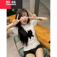 YIBUSHENG灰咪印花辣妹正肩不露腰短款短袖T恤女日多巴胺芭蕾风上衣