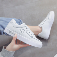 韩国小白鞋女夏款百搭学生平底白鞋板鞋新款2021夏季网红运动女鞋