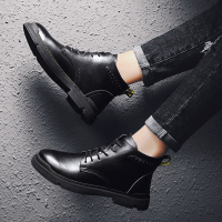 高帮英伦风战术马丁靴2021新款秋冬季中帮网红潮流百搭中帮皮靴男