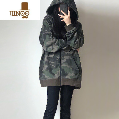 YANXU国潮军绿迷彩连帽外套男2023新款宽松情侣开衫加绒卫衣女