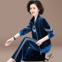 中年妈妈外套洋气中老年人金丝绒运动套装女春秋宽松大码三件套 广赫