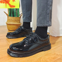 2022春季漆皮亮面圆头小皮鞋男林弯弯les帅t小码皮鞋黑色大码男鞋 简畅休闲鞋