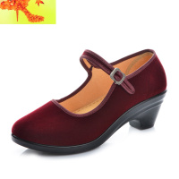 老北京布鞋女工作鞋黑粗跟中跟单鞋红色礼仪酒店广场鞋 简畅休闲鞋