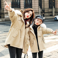 YueBin亲子装母女装洋气秋冬装加绒加厚过年外套高端2020新款派克服棉袄亲子装全家