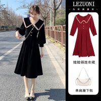 黑色连衣裙气质小黑裙秋装2021新款娃娃领法式长袖丝绒裙子串得起