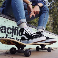 正品VANS经典红标黑武士SK8-HI翻毛皮男女高帮帆布滑板鞋