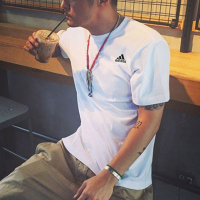 正品阿迪达斯男装体恤2019夏新款运动T恤休闲透气跑步速干短袖AZ4077