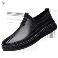 老人头2021男鞋年新款潮流英伦商务休闲皮鞋男真皮透气软底一脚蹬男单鞋